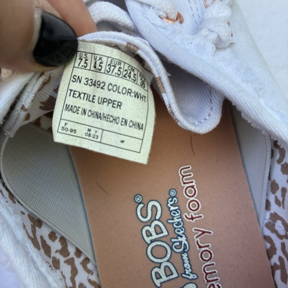 Skechers Bobs B Cute Classic White Womens Slip On Memory Foam Comfort Shoes 7.5 - Picture 7 of 7